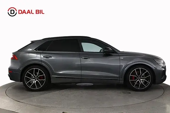 Audi Q8 2021 photo 5