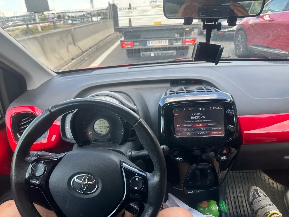 Toyota Aygo 2015 photo 3
