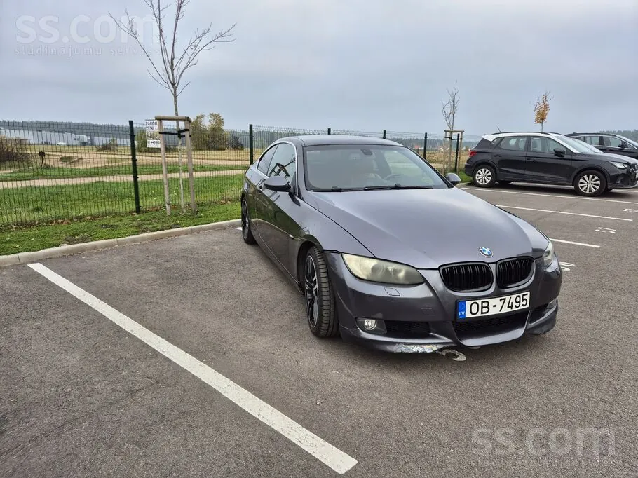 BMW 325D 2007 photo 4