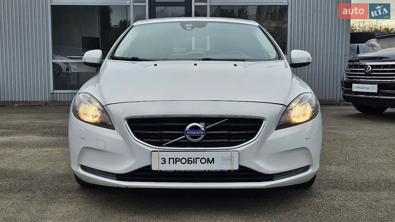 Volvo V40 2013 photo 4