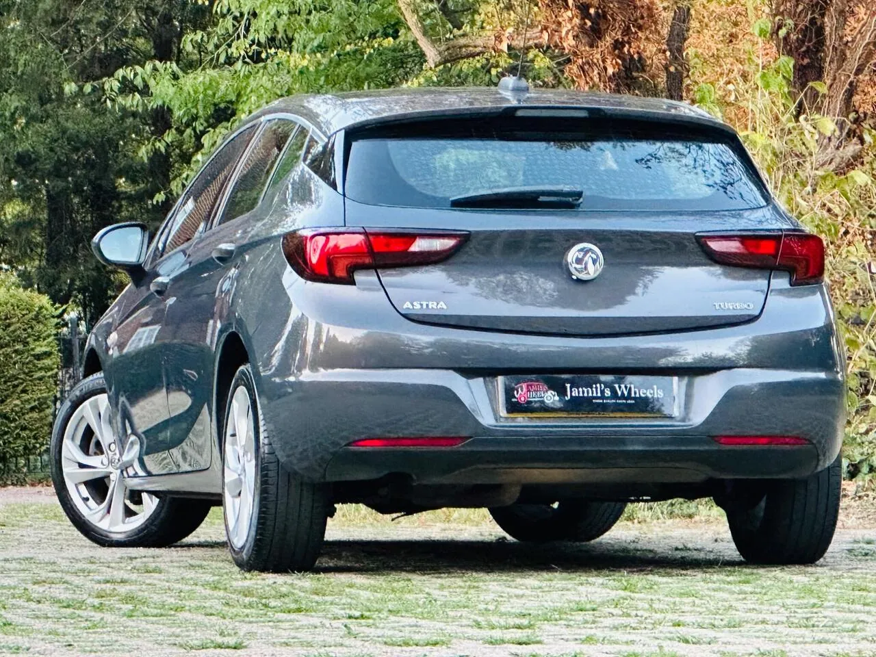 Vauxhall Astra 2016 photo 2
