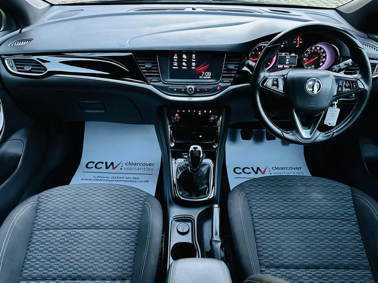 Vauxhall Astra 2016 photo 3