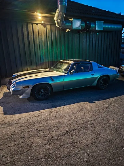 Chevrolet Camaro 1981 photo 2