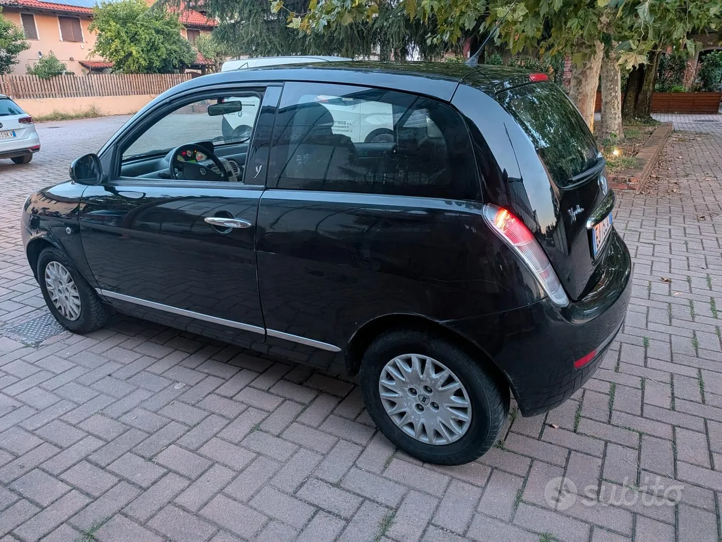 Lancia Ypsilon 2011 photo 3