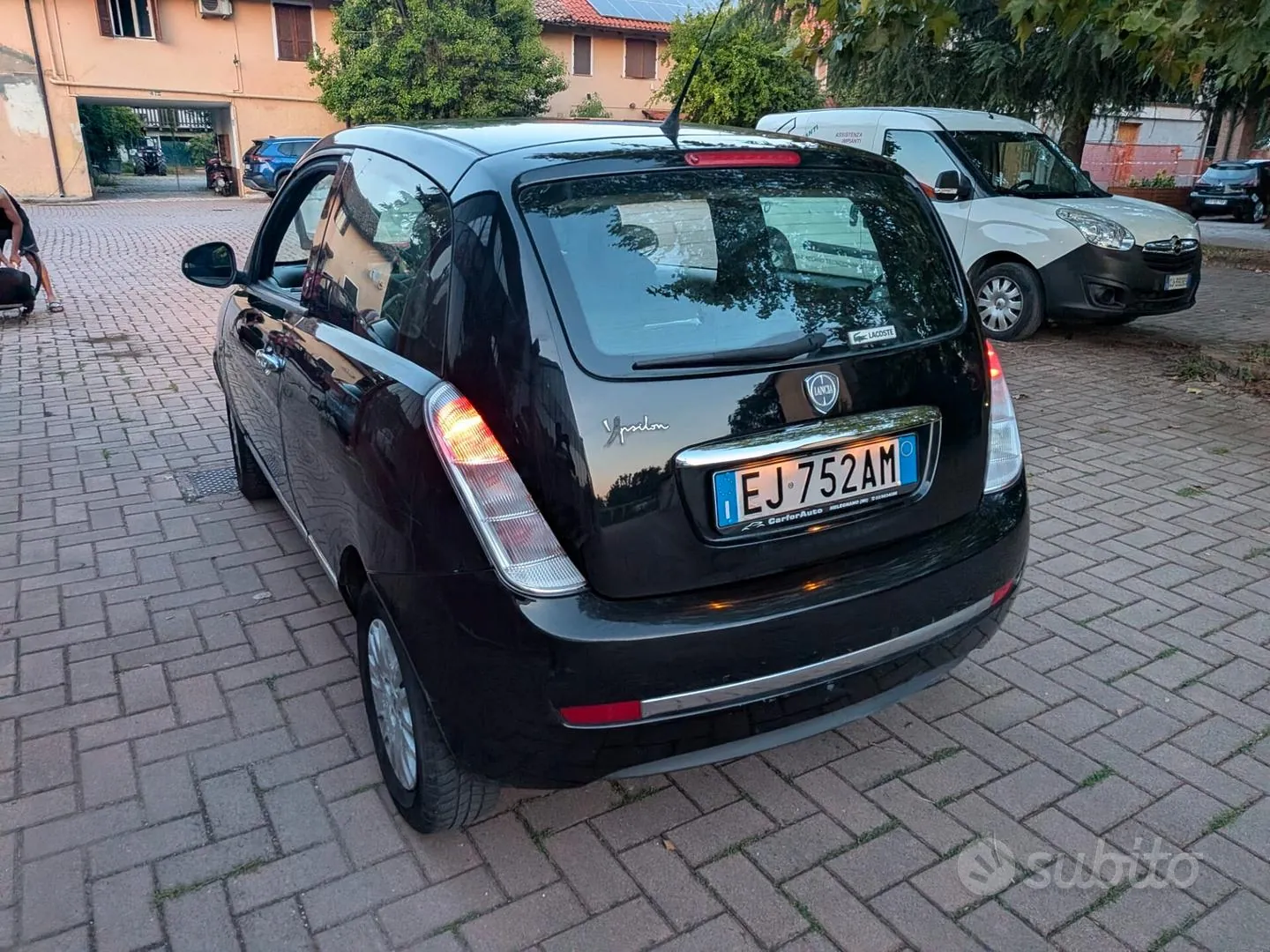 Lancia Ypsilon