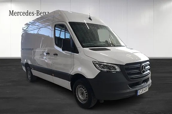 Mercedes-Benz Sprinter 2025 photo 2
