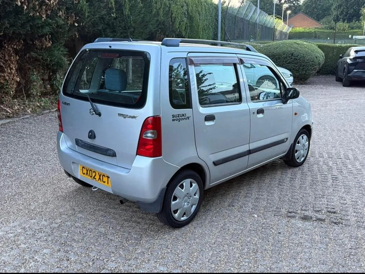 Suzuki Wagon R 2002 photo 2