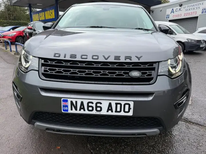 Land Rover Discovery Sport 2016 photo 2