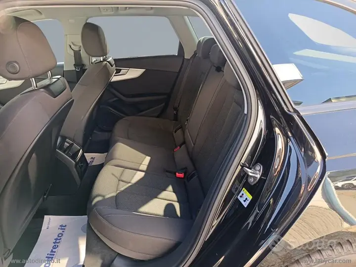 Audi A4 2022 photo 5