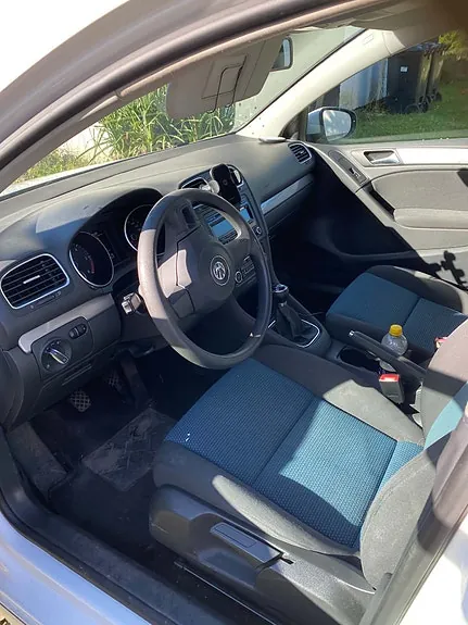 Volkswagen Golf 2011 photo 4