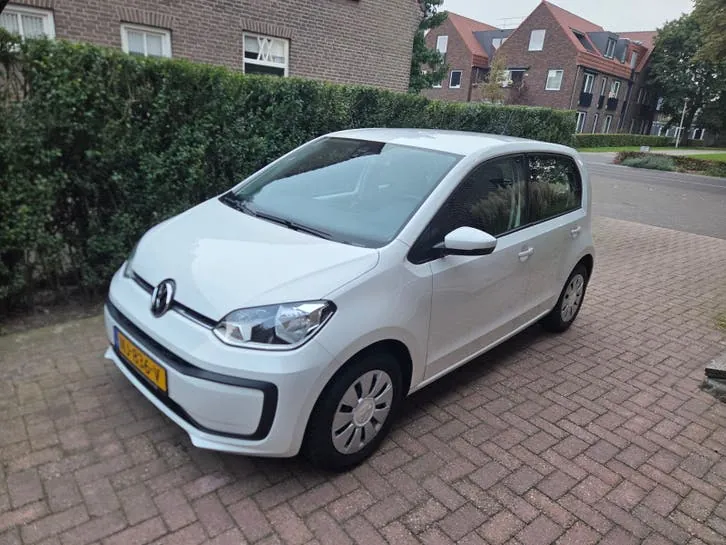 Volkswagen Up