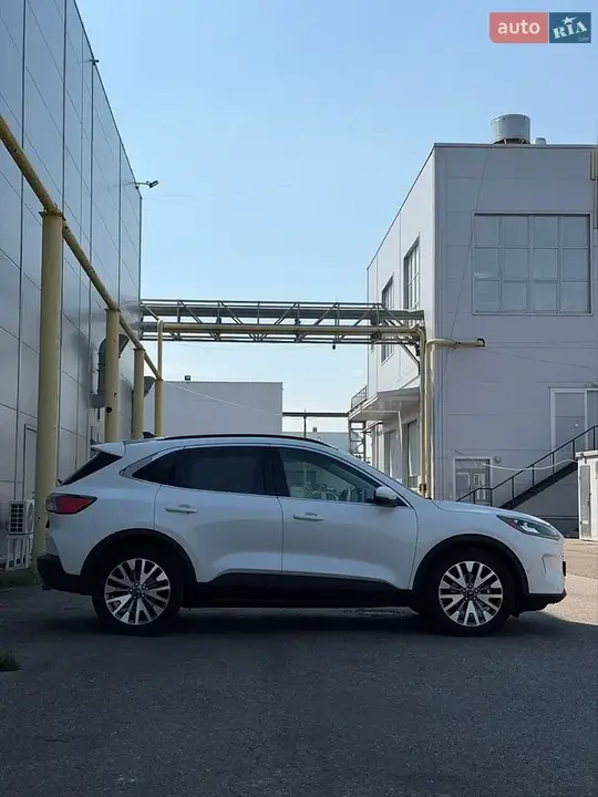 Ford Escape 2020 photo 4