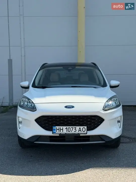 Ford Escape 2020 photo 2