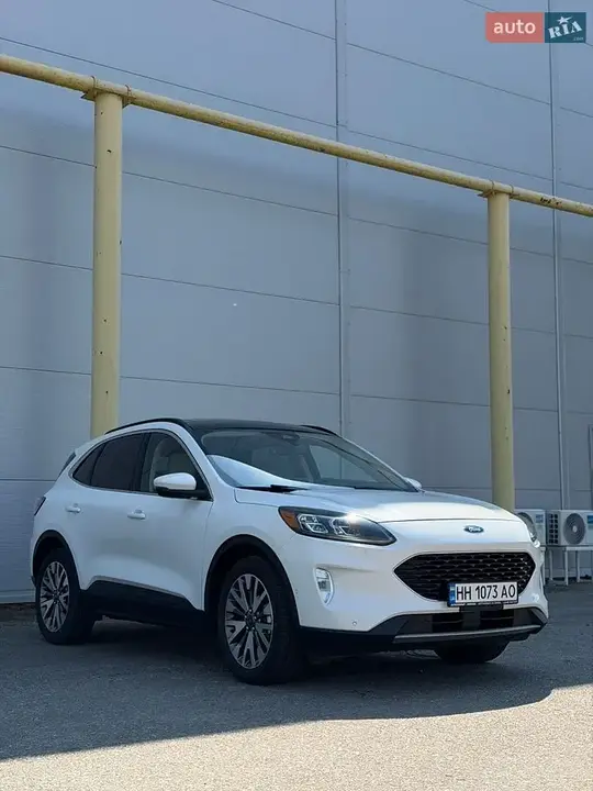 Ford Escape 2020 photo 3