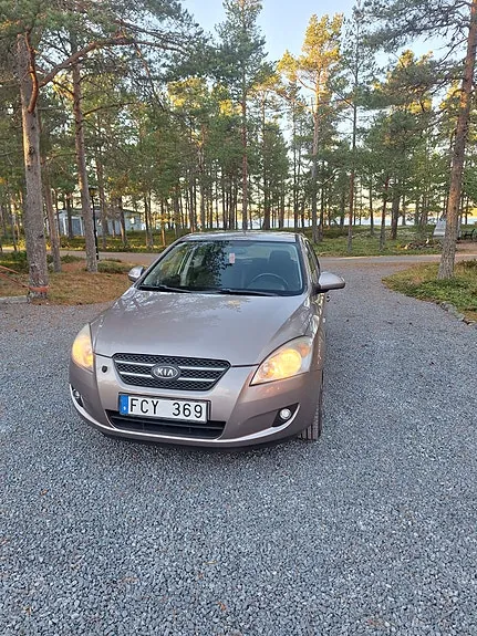 Kia Ceed 2007 photo 3