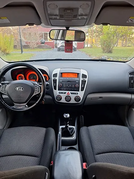 Kia Ceed 2007 photo 4