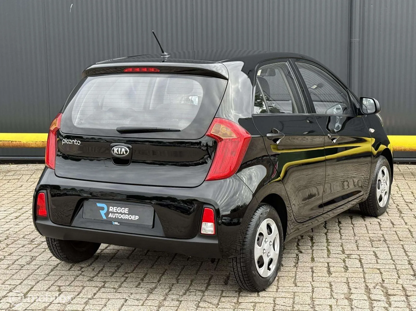 Kia Picanto 2016 photo 3