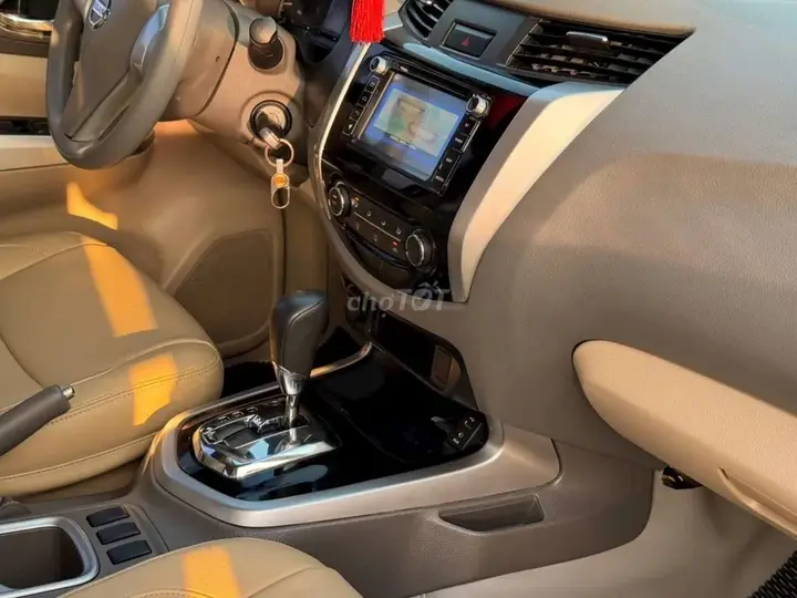 Nissan Navara 2016 photo 5