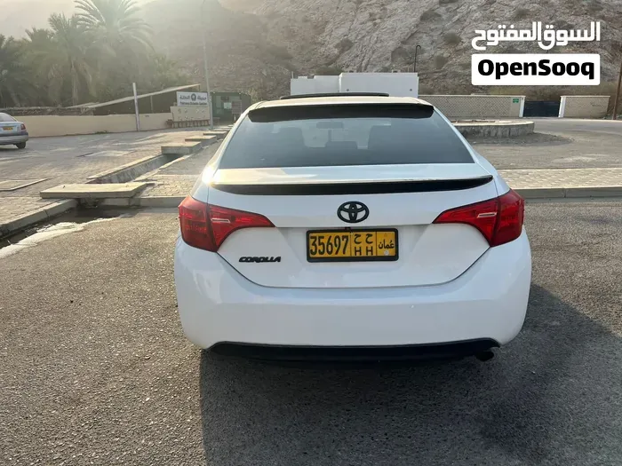 Toyota Corolla 2015 photo 2