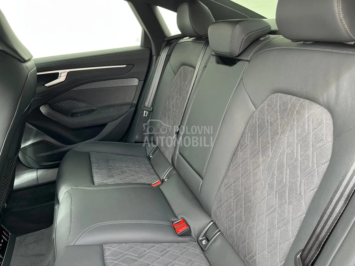 Audi A6 2025 photo 5