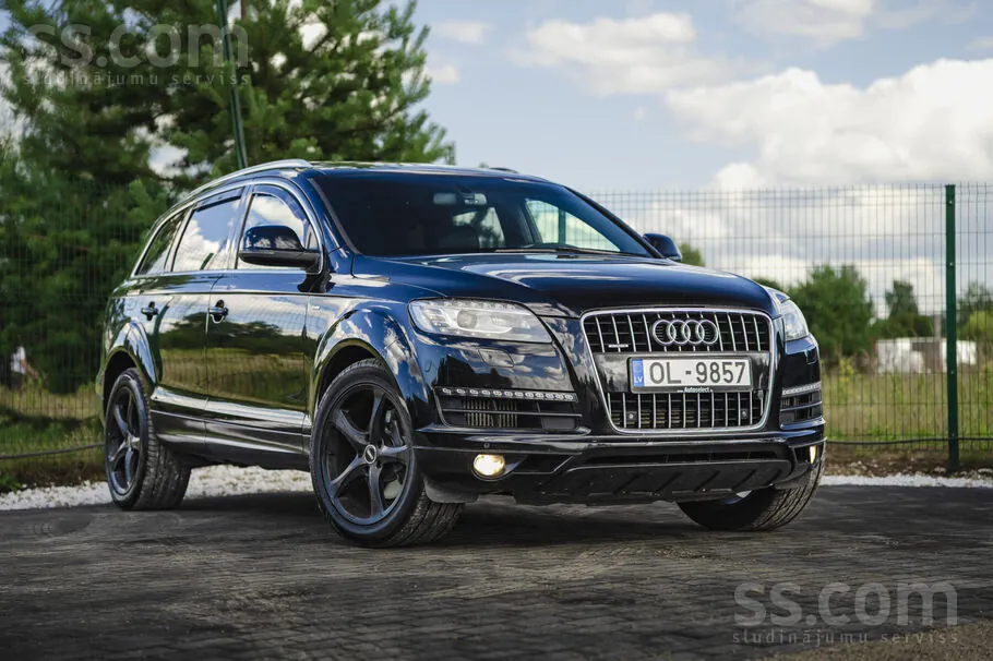 Audi Q7 2011 photo 3