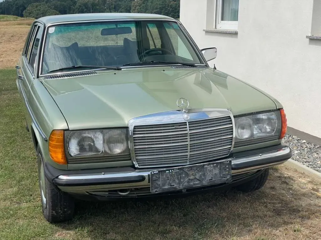 Mercedes-Benz Sonstige