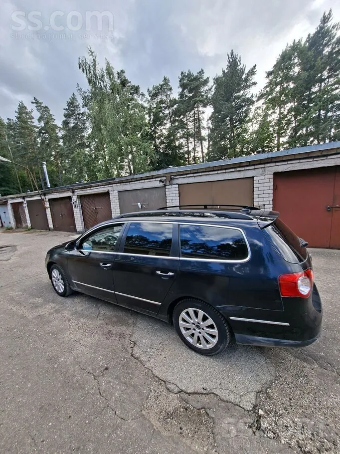 Volkswagen Passat 2009 photo 3