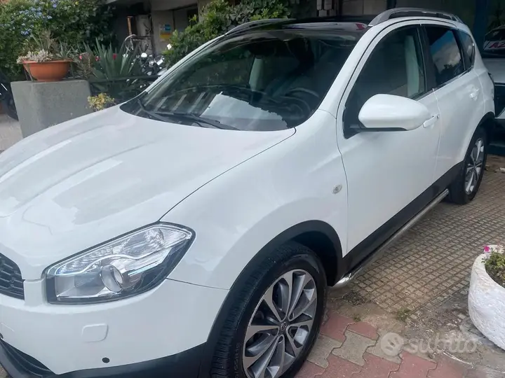 Nissan Qashqai 2010 photo 4