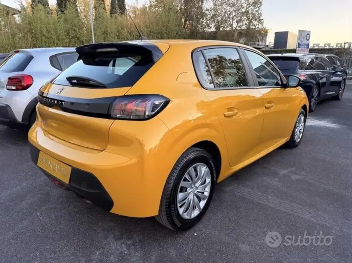 Peugeot 208 2023 photo 4