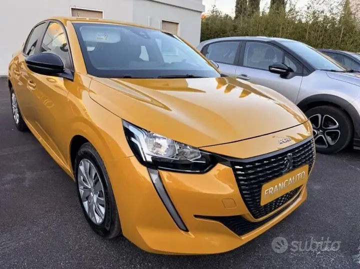 Peugeot 208 2023 photo 3