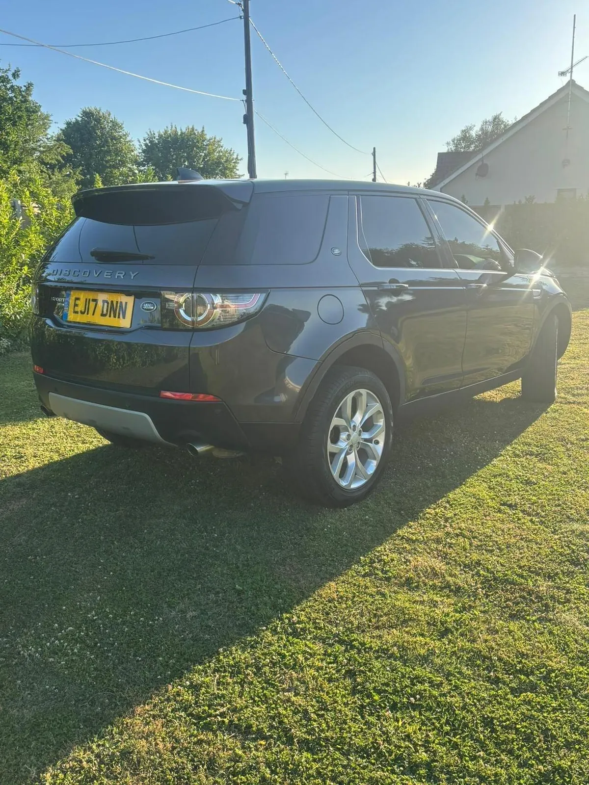 Land Rover Discovery Sport 2017 photo 3