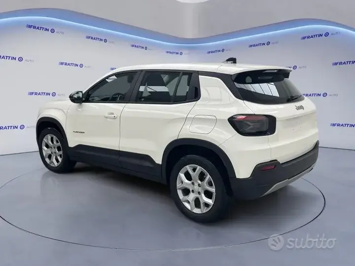 Jeep Avenger 2024 photo 2