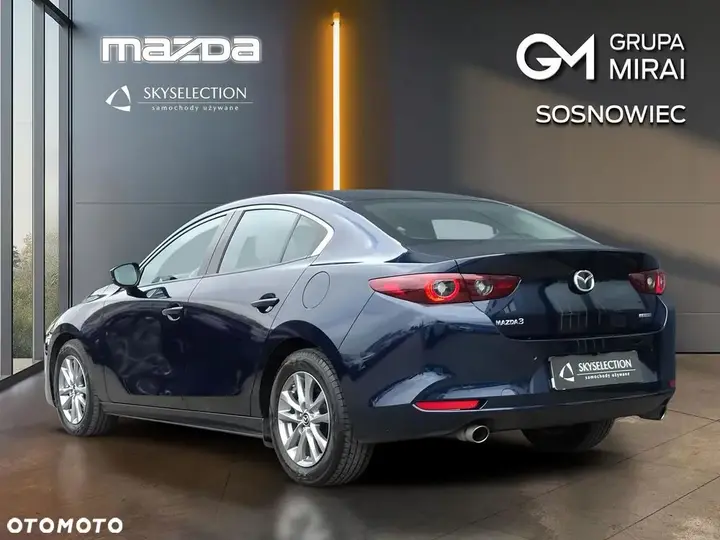 Mazda 3 2022 photo 3