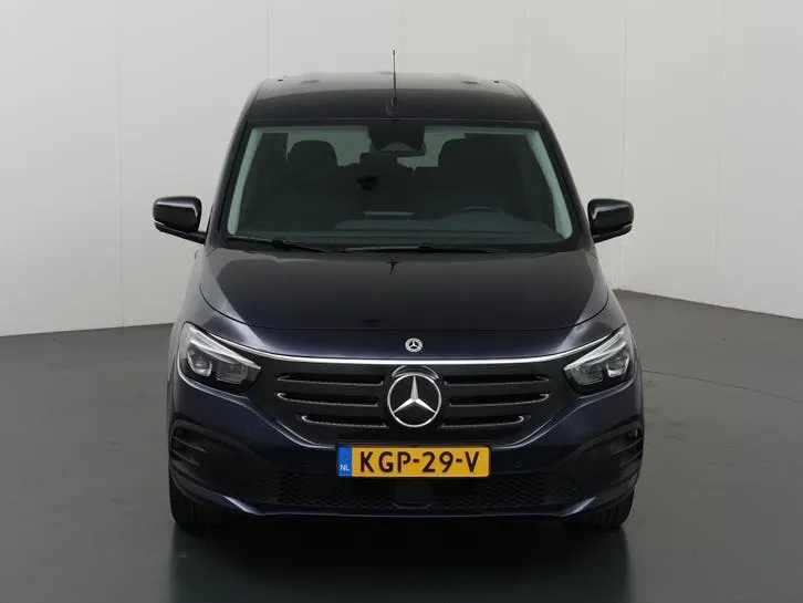 Mercedes-Benz Eqt 2024 photo 3