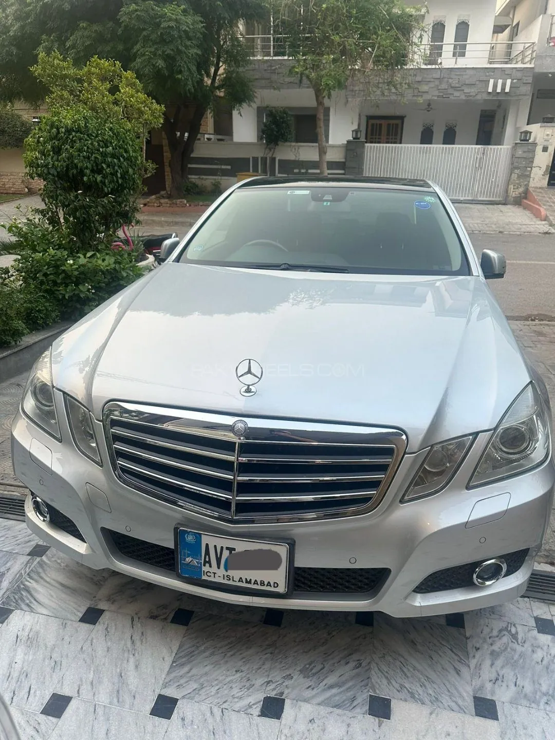 Mercedes-Benz E-Class Cabriolet