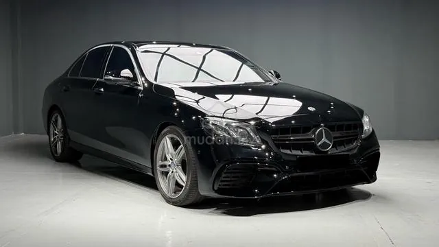 Mercedes-Benz E250