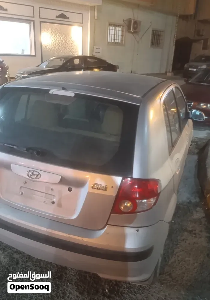 Hyundai Coupe 2004 photo 3