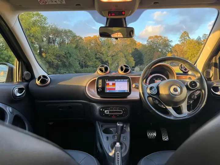 Smart Forfour 2017 photo 2