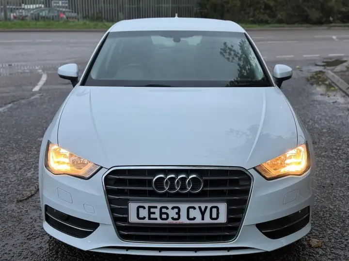 Audi A3 2013 photo 2