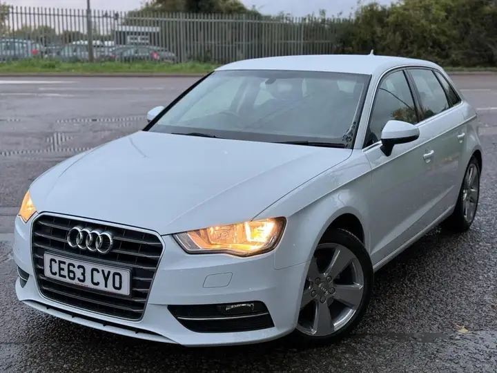 Audi A3 2013 photo 5