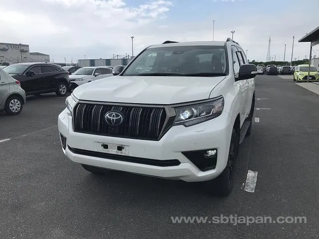 Toyota Land Cruiser Prado 2021 photo 2