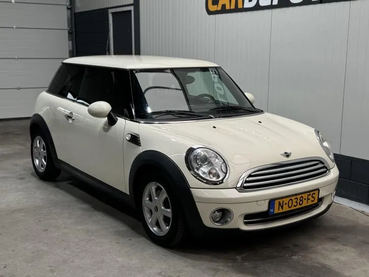Mini One 2009 photo 3