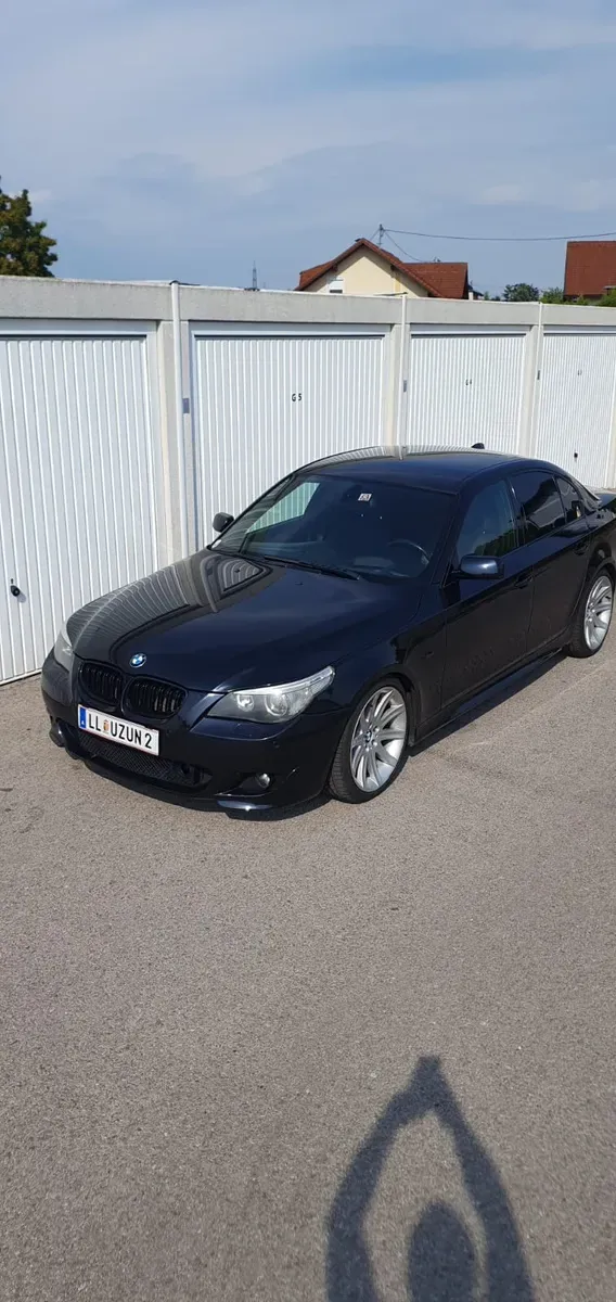 BMW 5 Series 2007 photo 2