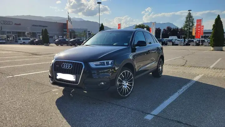 Audi Q3 2013 photo 2