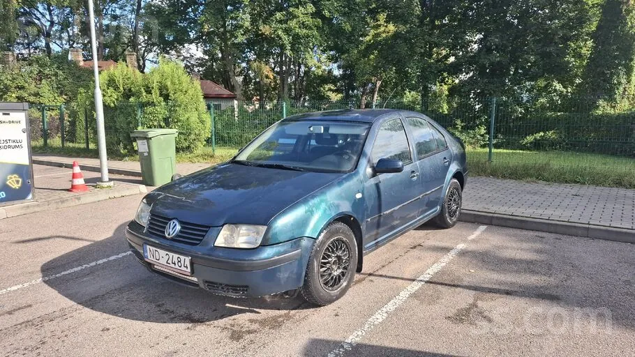 Volkswagen Bora 2001 photo 3