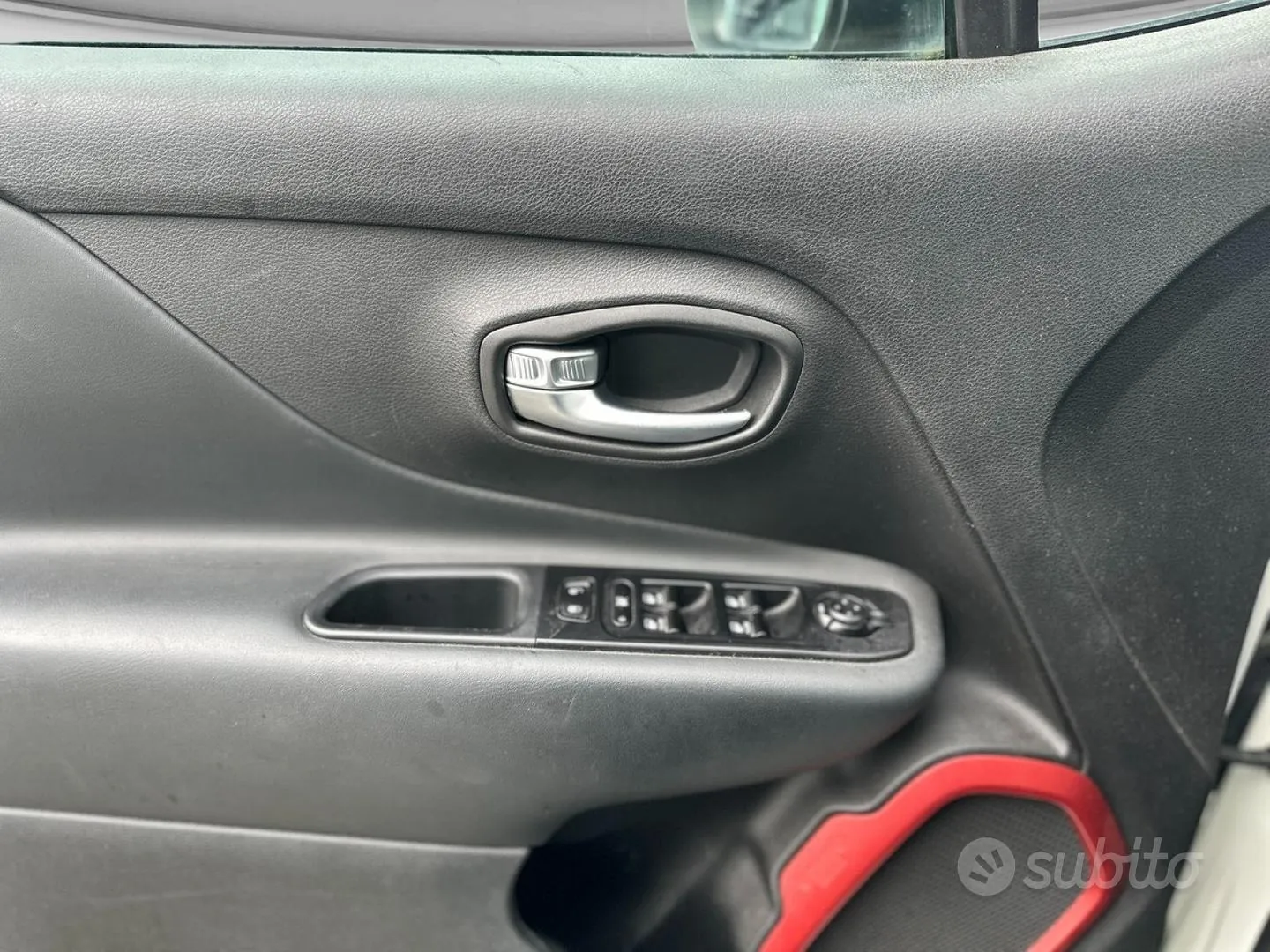 Jeep Renegade 2021 photo 4
