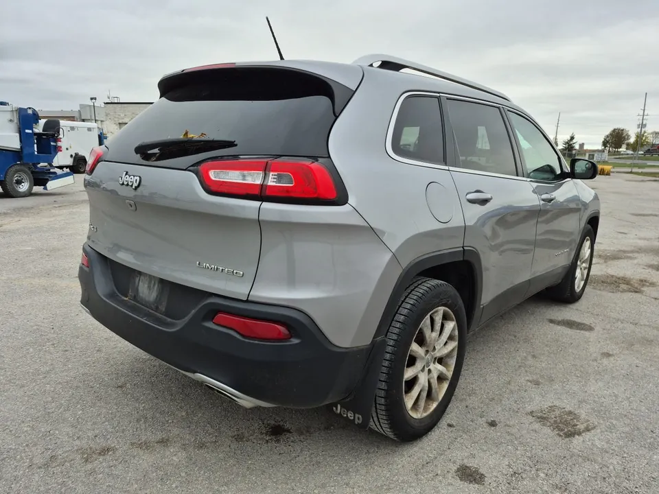 Jeep Cherokee 2015 photo 5