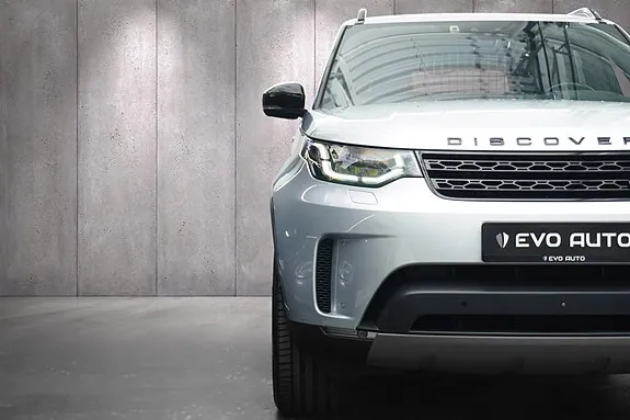 Land Rover Discovery 2019 photo 4
