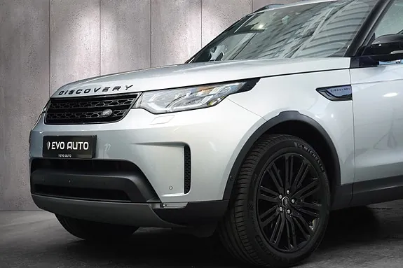 Land Rover Discovery 2019 photo 2
