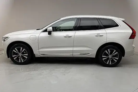 Volvo Xc60 2021 photo 2